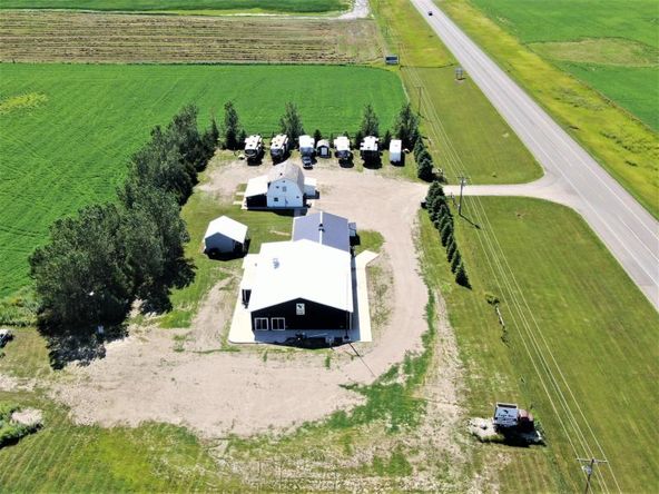 36275 US HWY 12, Ipswich, SD 57451